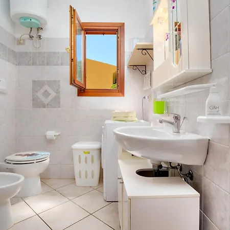 Bianca Ferienhaus San Teodoro (Sardinia)