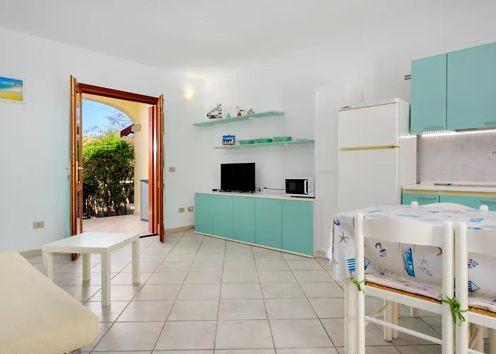 Bianca * San Teodoro (Sardinia)